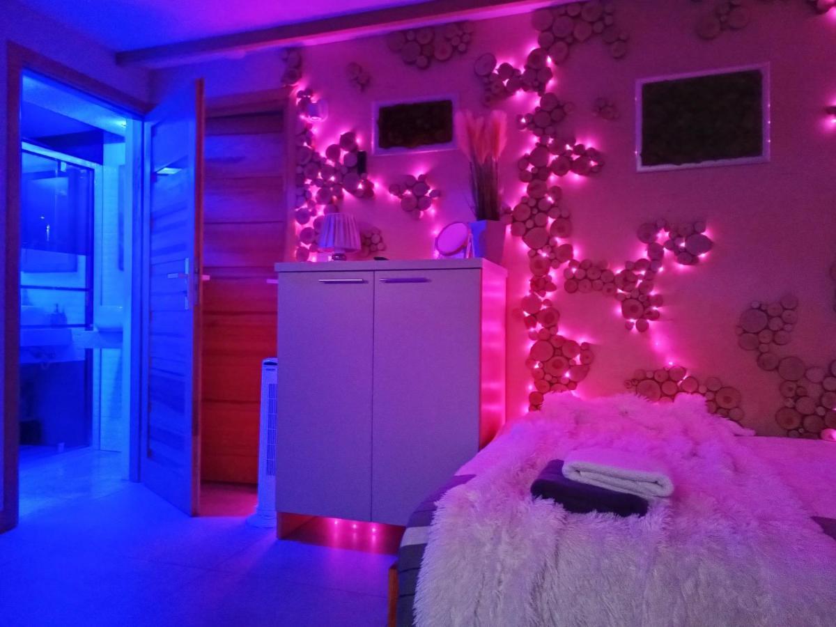 Lux Houses W Domku Tylko Dwa Apartamentyz Jacuzzi Zewnetrznym Groń 외부 사진