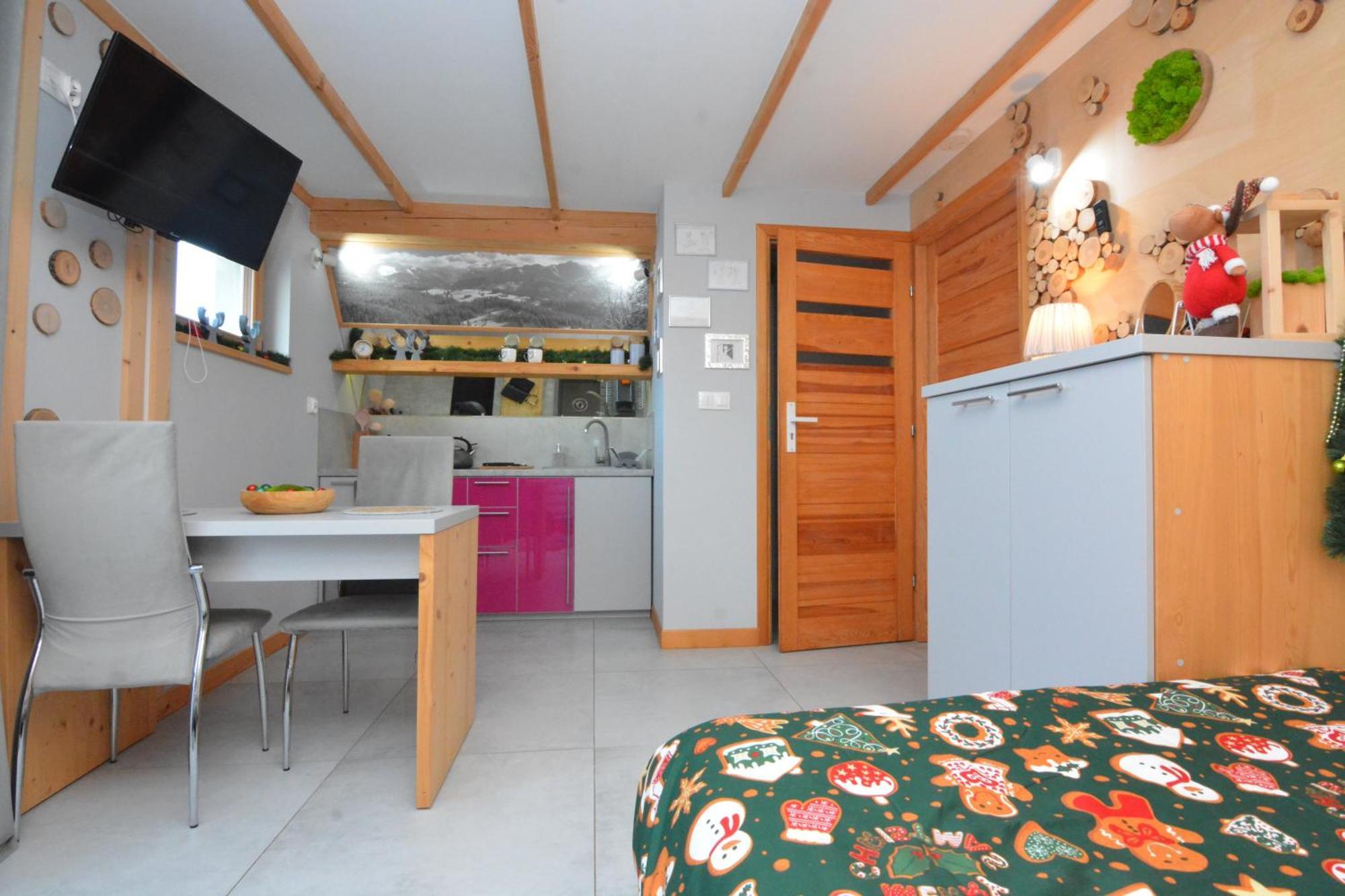 Lux Houses W Domku Tylko Dwa Apartamentyz Jacuzzi Zewnetrznym Groń 외부 사진